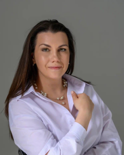 Олеся Свистунова