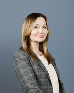 Елена Милано