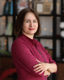 Юлия Насырова