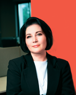 Надежда Комиссарова